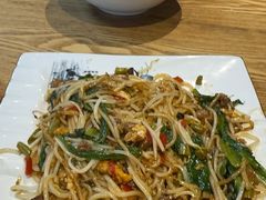 -牛八宝桂林米粉(八里庄店)