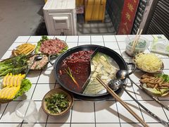 -重庆故事姊妹老火锅(财经学院店)