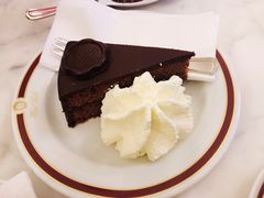 萨赫蛋糕-Cafe Sacher(WIEN)