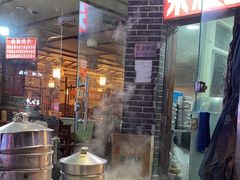 -梁憨包(南岸回龙湾店)
