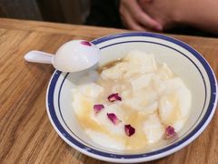 -云阿蛮云南生烫牛肉米线(奉贤路店)