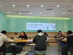 -老乡鸡(西岸凤巢店)
