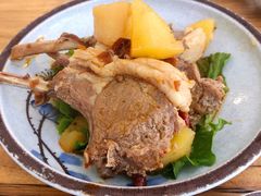 -毛辣果·贵州红酸汤牛肉火锅(西单店)