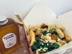 自制冬瓜茶-呷贺盐酥鸡(抄纸巷店)
