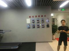 -AK健身普拉提拉伸私教馆(中八店)