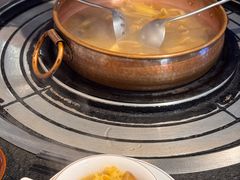 -阿山卓·野生菌火锅·纳西火塘烤肉