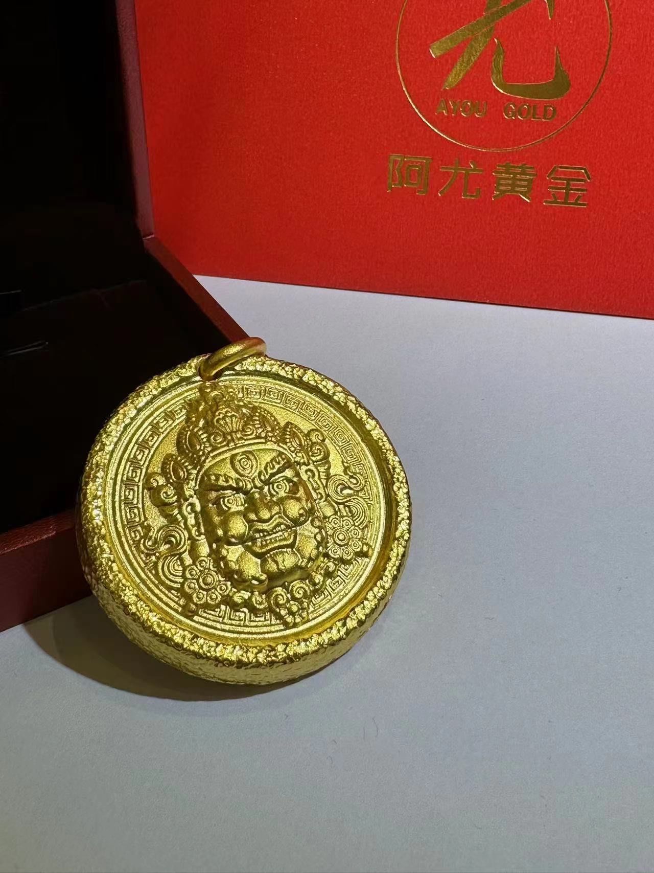 财神握在手里是这种感觉✨
果然什么饼都不如金饼