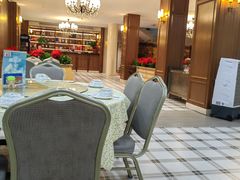 -鹏城人家海鲜酒家·23年老字号(较场尾店)