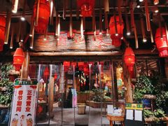 -老滇山寨•云南特色菜•地方菜•民族风情歌舞表演(金碧店)