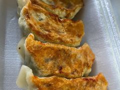 鲜肉韭菜煎饺-芬芳甜品(同福路店)