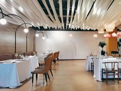 -圣彼得堡观江俄餐厅(中央大街黑金冠店)