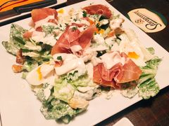 Caeser沙拉-Husi Bierhaus