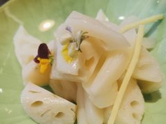 -湖畔鲁菜·二十年老字号餐厅(大明湖店)