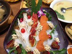 -老滇山寨•云南特色菜•地方菜•民族风情歌舞表演(金碧店)