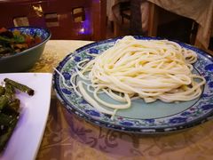 -维吾尔餐厅(宜山路店)