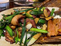 柏枝锅巴腊肉-杨记隆府(白象街店)
