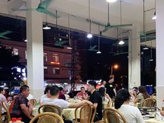 大堂-标记美食新鲜猪杂(兴南大道店)