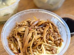 鱼香肉丝冷面-乔家栅(襄阳南路店)