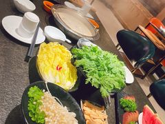 -煲宫猪肚鸡(昆山金鹰国际购物中心店)