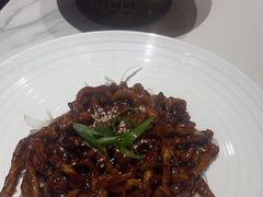-皇城根·鲁菜济南菜·吊炉烤鸭·炒鸡鱼头(济南旗舰店)