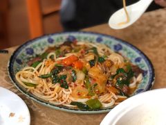 -维吾尔餐厅(宜山路店)