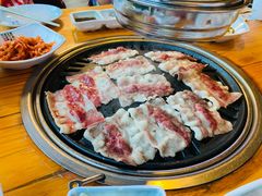 -唯成•韩国炭火烤肉 유성고기