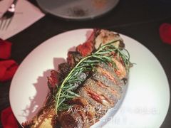 牛肋排-wann lounge 低温慢煮牛排·清吧