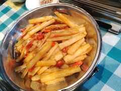 -昱龙大盆牛蛙馆(三兴街总店)