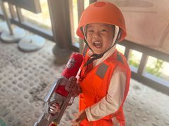 -安吉龙王山峡谷漂流