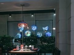 -沪小胖·小龙虾·蓝龙王(八佰伴店)