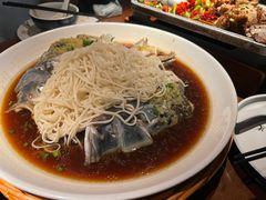 鱼头诱惑-绿茶餐厅(光谷世界城步行街店)