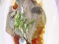 -五谷芳乳鸽王(海景店)