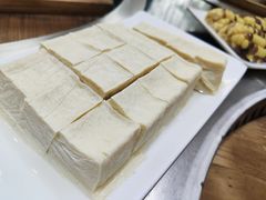 -老刘生态大鱼坊铁锅炖鱼(赛马场店)