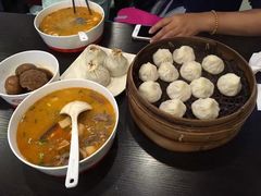 鸭血粉丝-大龙汤包