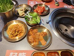 -轻烧烤肉(光谷步行街店)