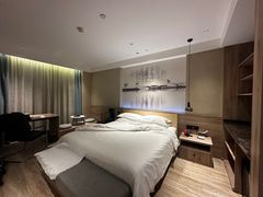 -武汉武昌站街道口华美达安可酒店