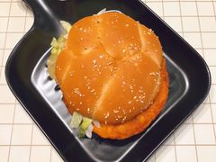 -麦当劳(南磨房店)