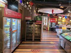 -尚品海鲜肥牛自助火锅(湖明店)