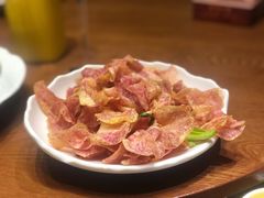 丽江紫洋芋-老滇山寨•云南特色菜•地方菜•民族风情歌舞表演(金碧店)
