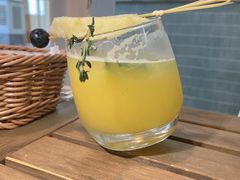 SUMMER凤梨特饮-CHILLAX轻乐时(侨建·Hi City店)