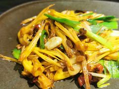 豆豉炒攀枝花-松茸小馆·云南特色餐厅