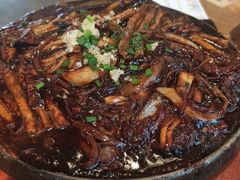 -蜜桃餐厅·伴山(湖滨商业街店)