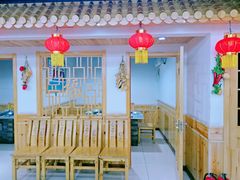-屯老二农家铁锅炖·行业领军者(梅江店)