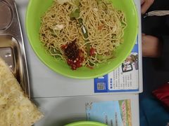 -中央民族大学学生食堂