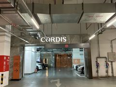 -虹桥天地-停车场