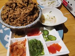 豪华五层牛肉饭-二丁目食堂(铁西星摩尔店)