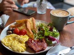 -VESH COFFEE(定西路店)