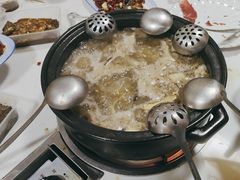 -菌之家·专业纯野生菌火锅·特色炒菌