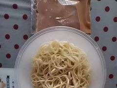 二两冷面-白玉兰小吃(新村路店)