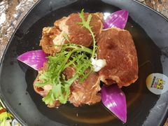 -啊美丽炭火烤肉(滑翔一店)